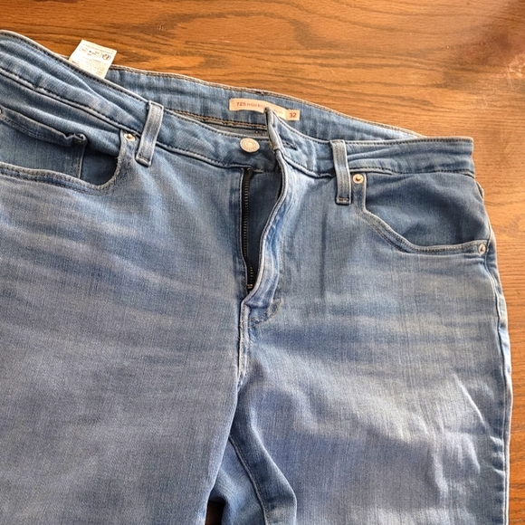 Jeans - Picture 4 of 6